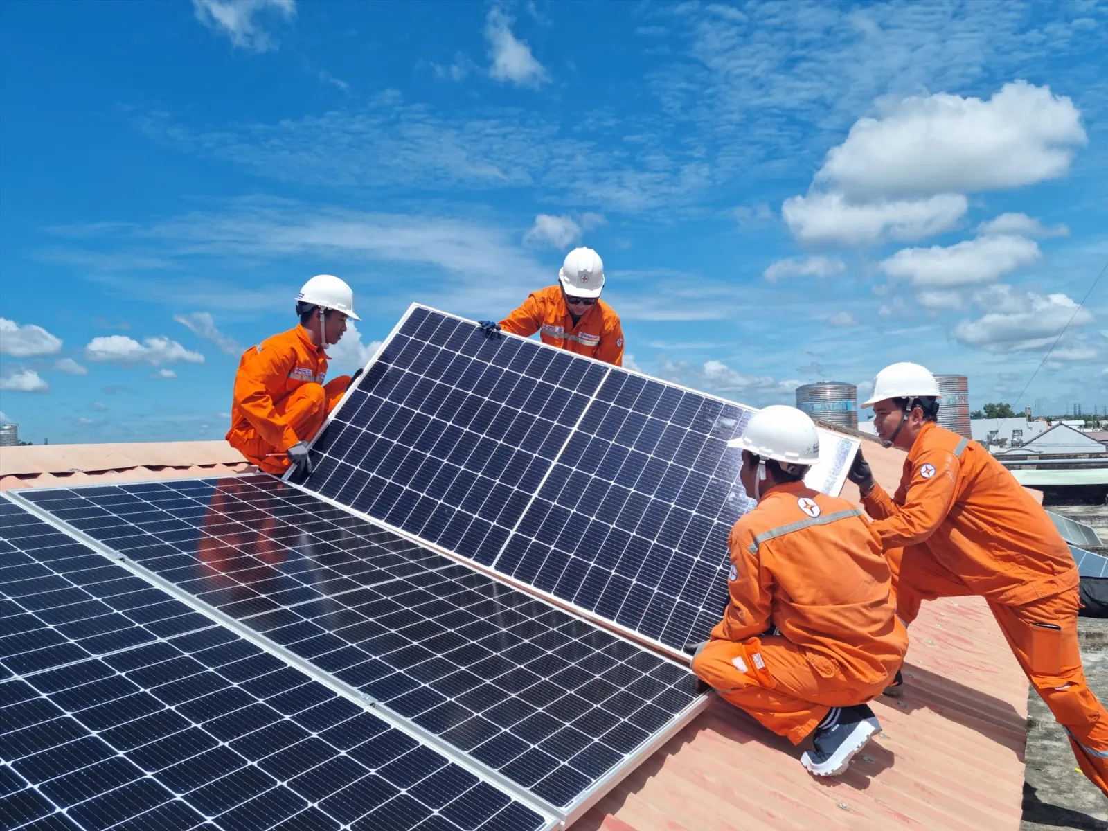thi công xây dựng litech